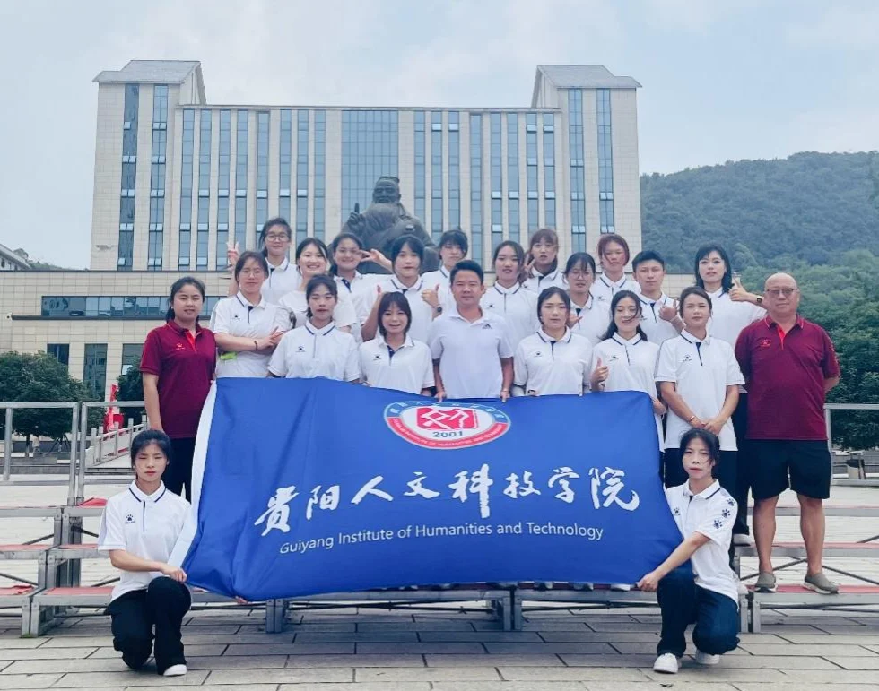 ZuQiuDuiChuZhengBiSai.max-1600x1600.form